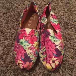 Toms floral slip on shoes